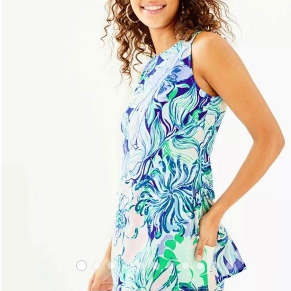 Lilly Pulitzer Tops - Lily Pulitzer Donna Tunic in Party Thyme 🌺